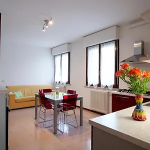  Appartamento House In Color